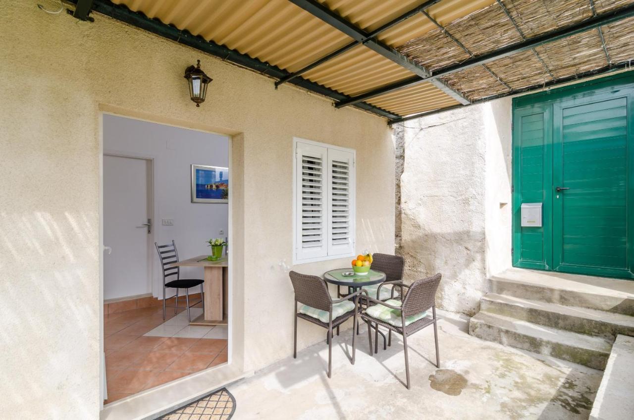 Apartment And Room Kapelica Dubrovnik Eksteriør billede