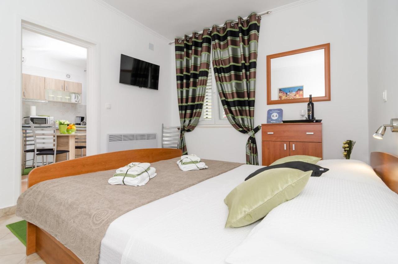 Apartment And Room Kapelica Dubrovnik Eksteriør billede