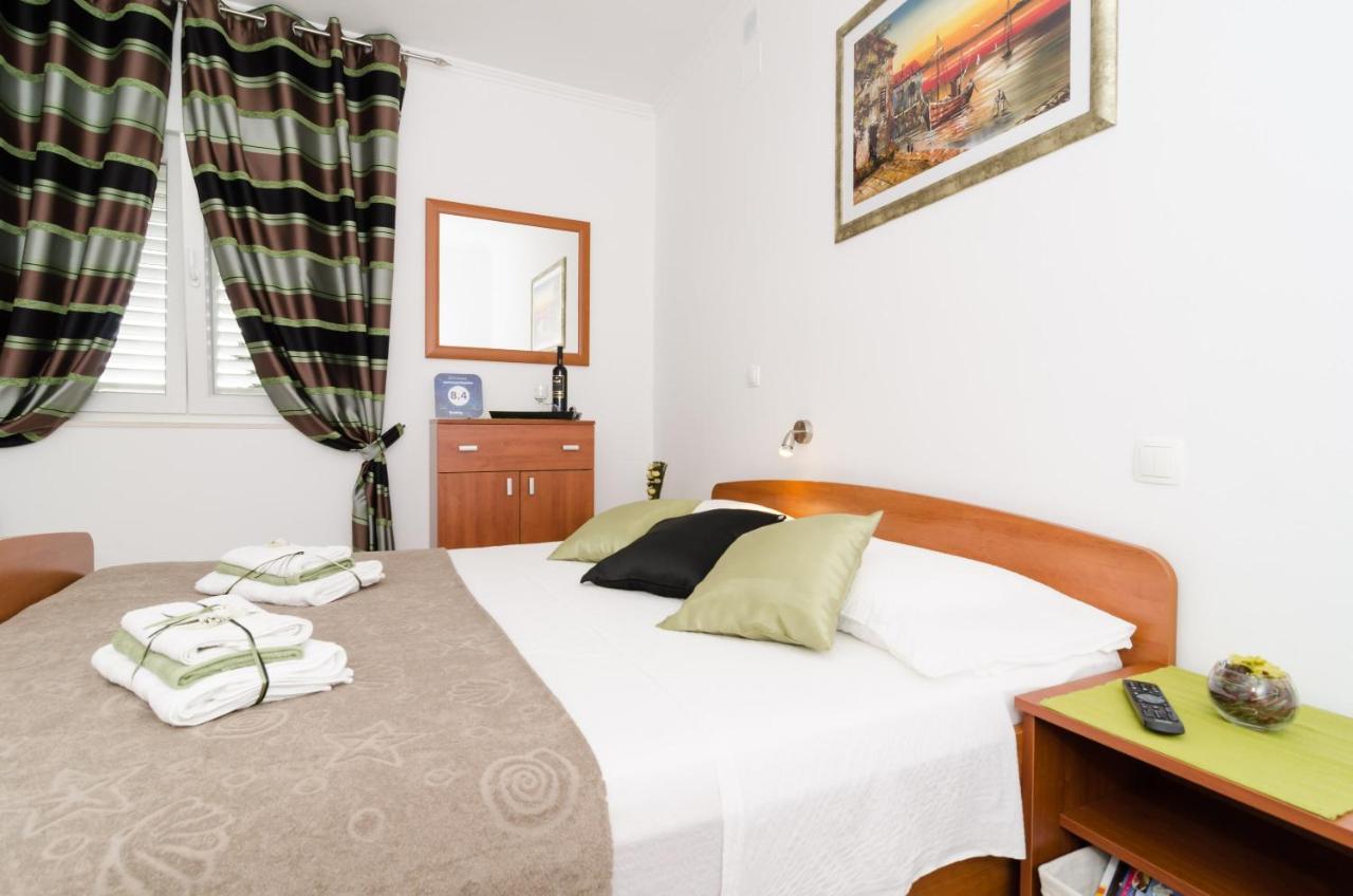 Apartment And Room Kapelica Dubrovnik Eksteriør billede